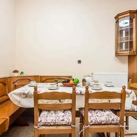 Appartement Stefanos House *