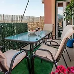 Daire Stefanos House