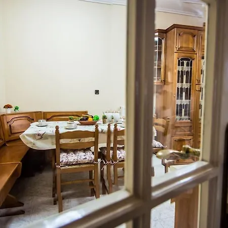 Stefanos House Apartamento